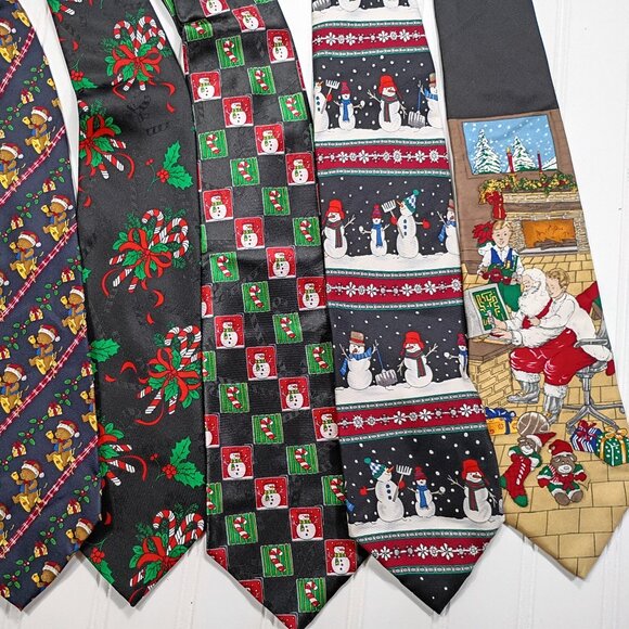 Vintage Christmas Neckties LOT OF 18 Hallmark Santa Claus Grinch Holiday Ties - Picture 11 of 16